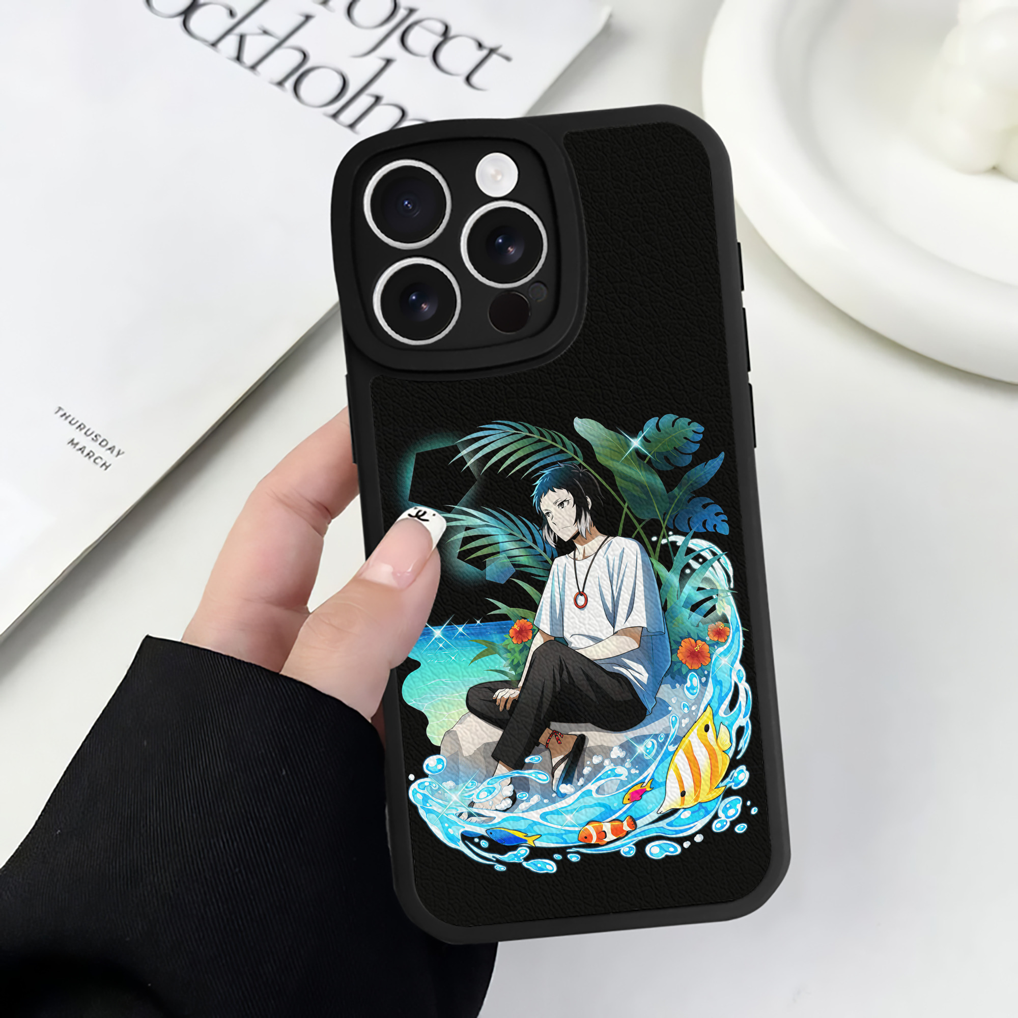 （画像用） 文豪ストレイドッグス Bungo Stray Dogs 【iPhone 16シリーズ対応】シリコンスマホケース（レザー調） 材質：シリコン